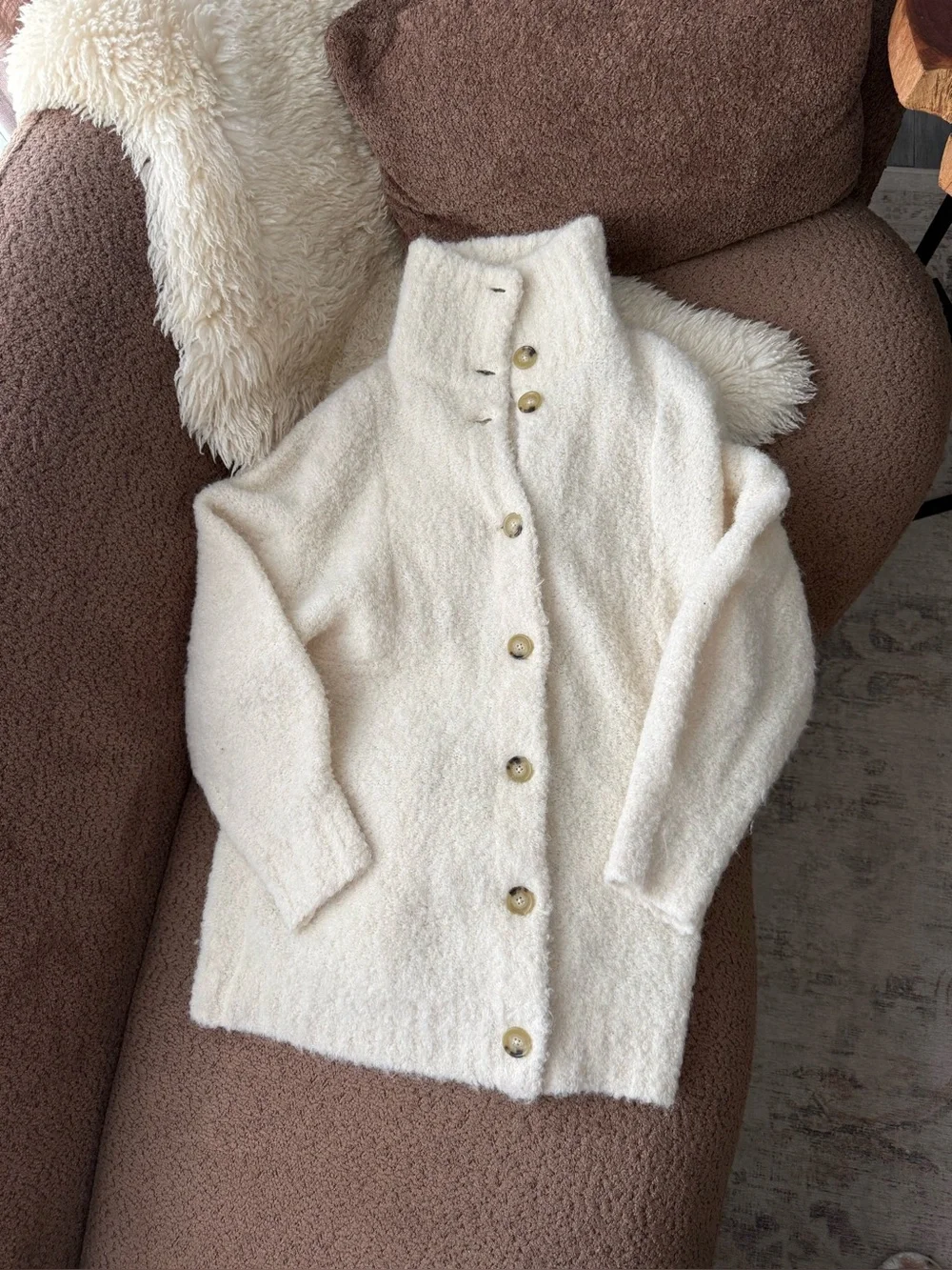 Aritzia Wilfred Oversized Alpaca Karlis Button Front Cardigan 🌿